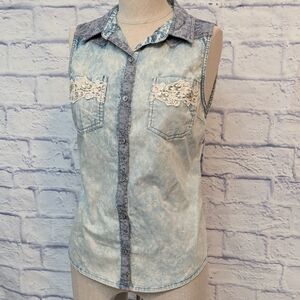 *LAST CHANCE ITEM!* Miss Me Sleeveless Denim & Lace Top - Size Small